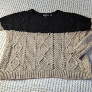 Vince Black and Tan Cable Knit Sweater